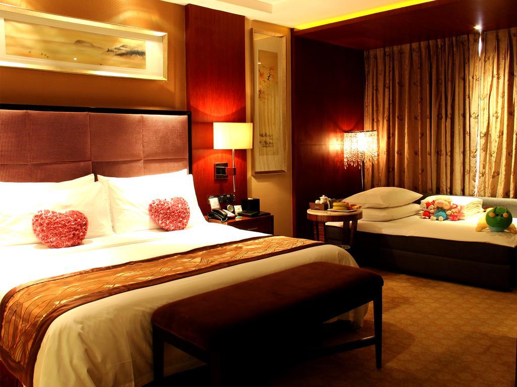 Celebrity City Hotel Chengdu Quarto foto