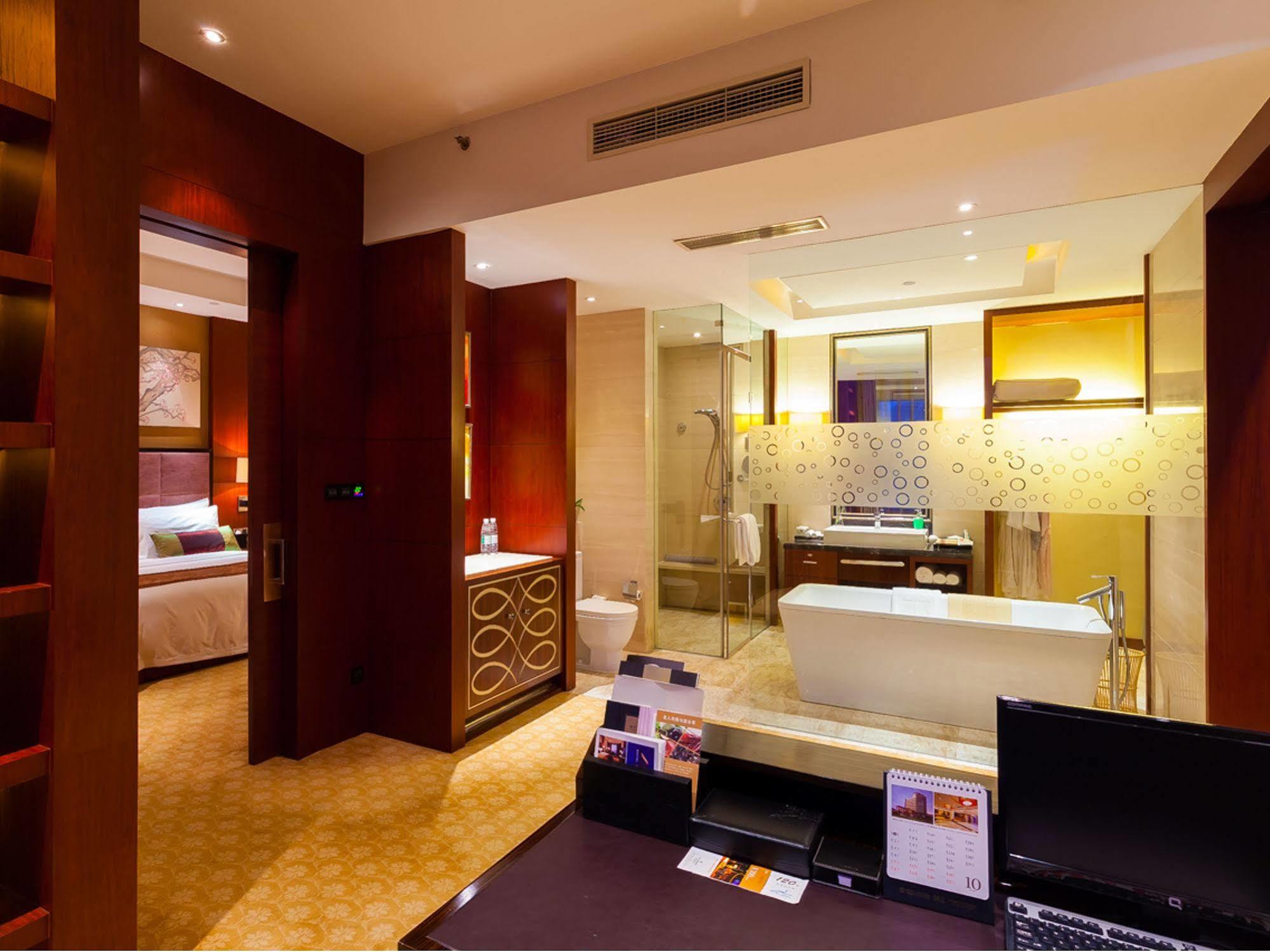 Celebrity City Hotel Chengdu Exterior foto