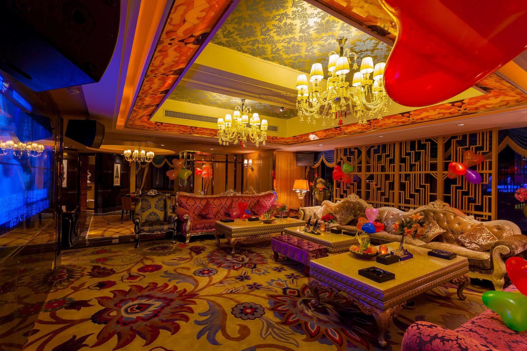 Celebrity City Hotel Chengdu Exterior foto